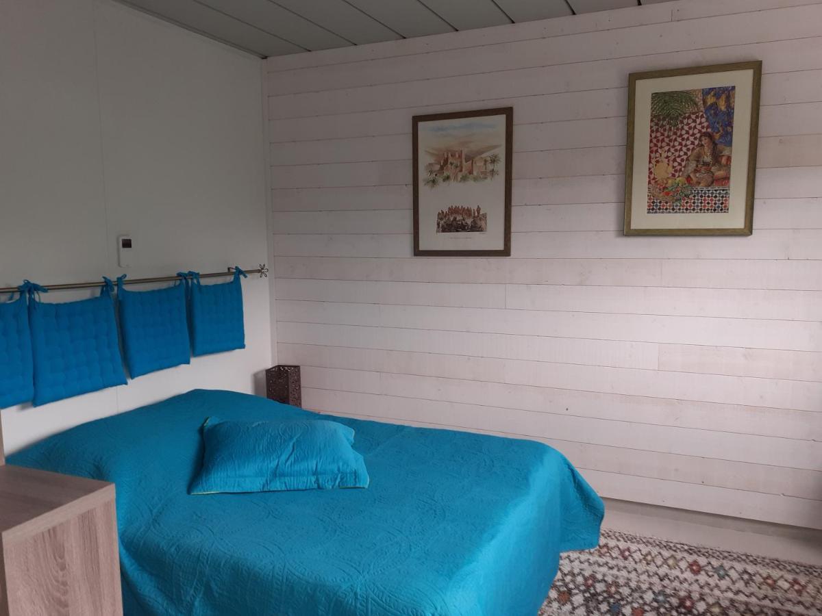 Un Chalet A Caen Eksteriør bilde